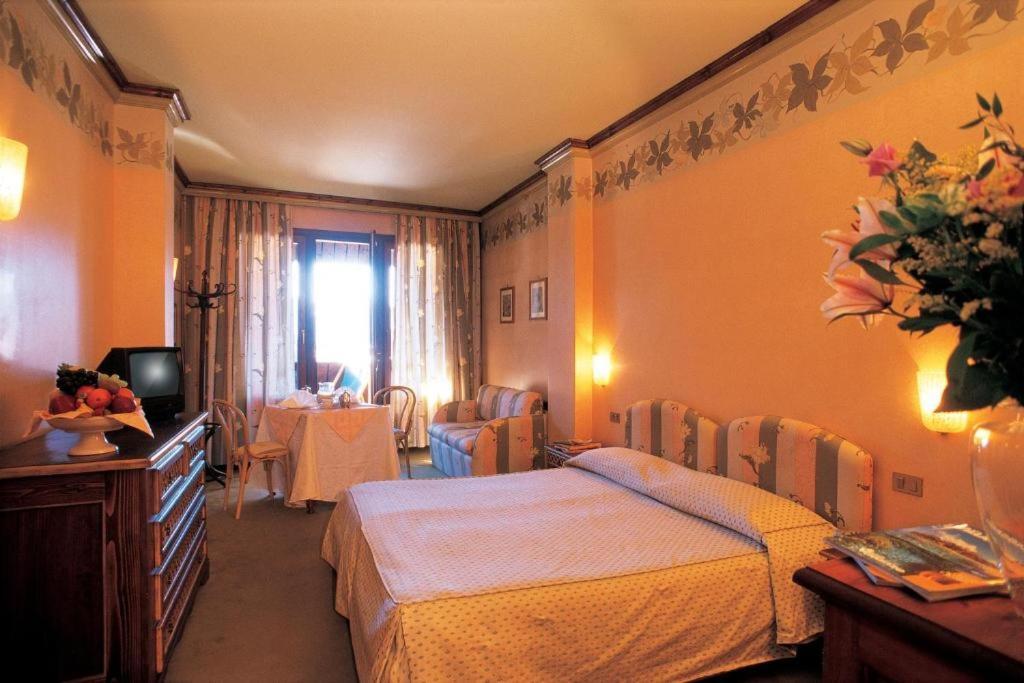 Hotel Club Relais Des Alpes Madonna Εξωτερικό φωτογραφία